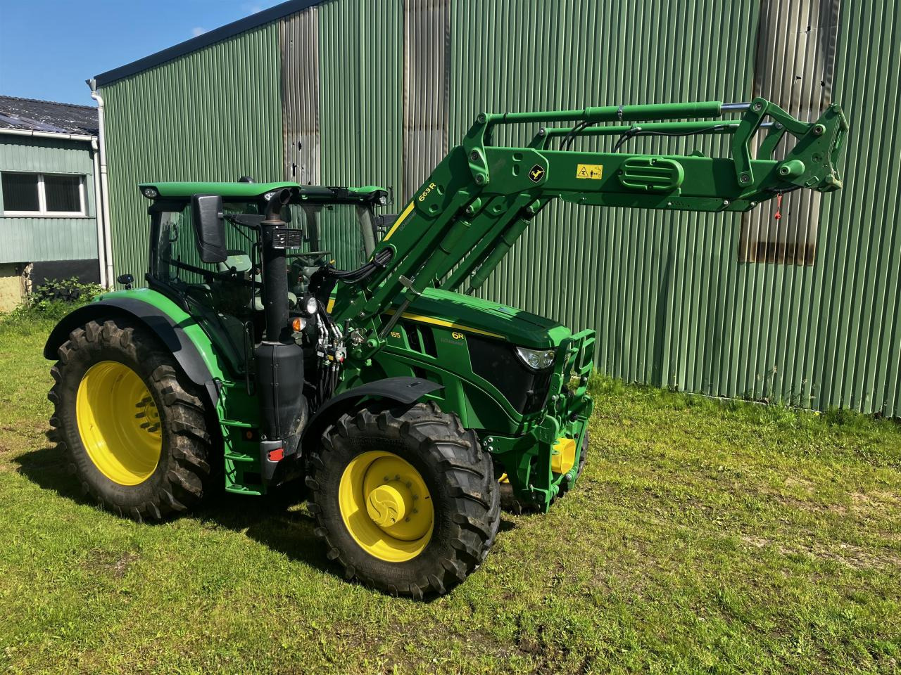 John Deere 6R 155 - Traktor: pilt 2 John Deere 6R 155 - Traktor: pilt 2