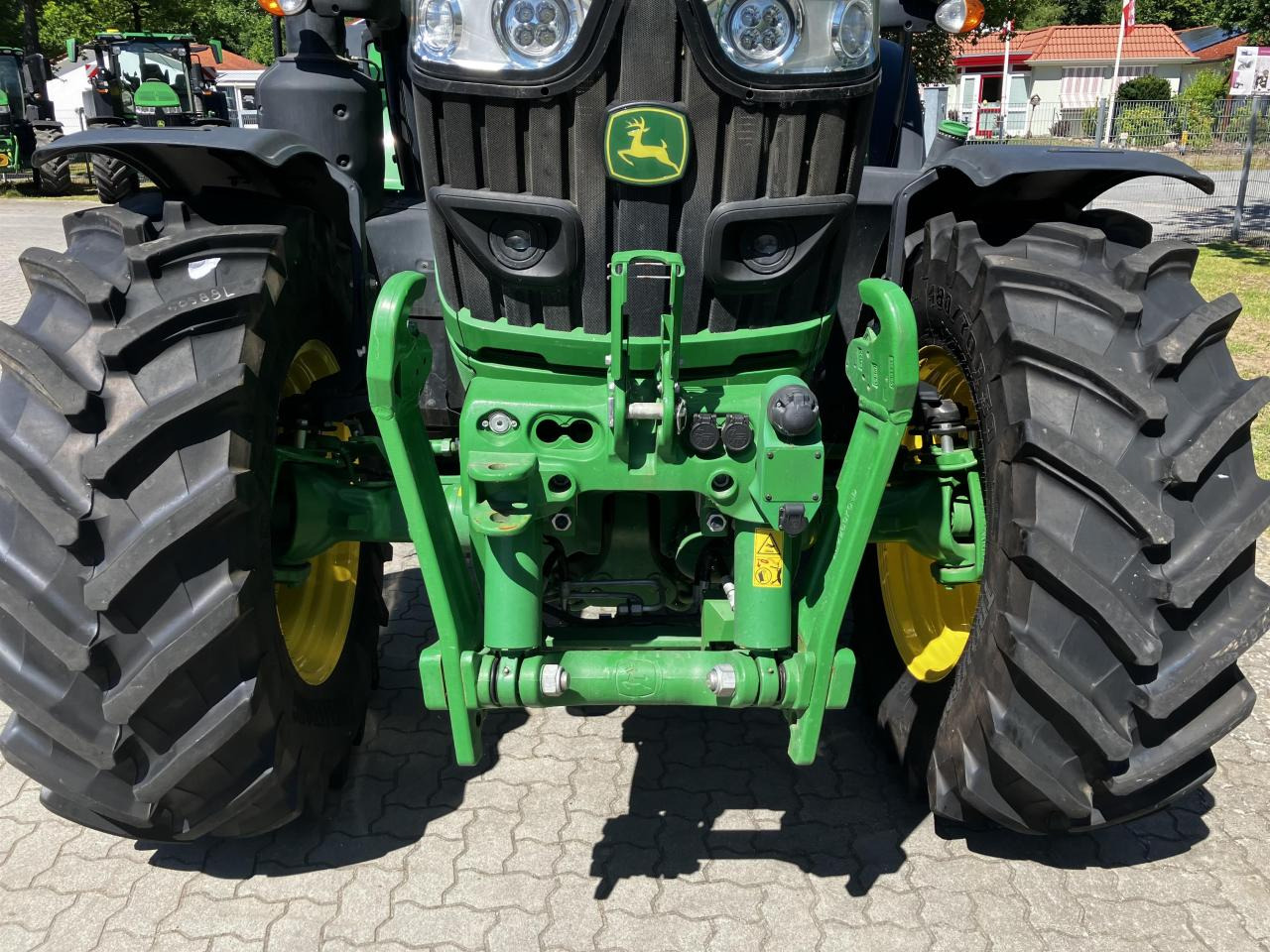 John Deere 6R 155 - Traktor: pilt 4 John Deere 6R 155 - Traktor: pilt 4