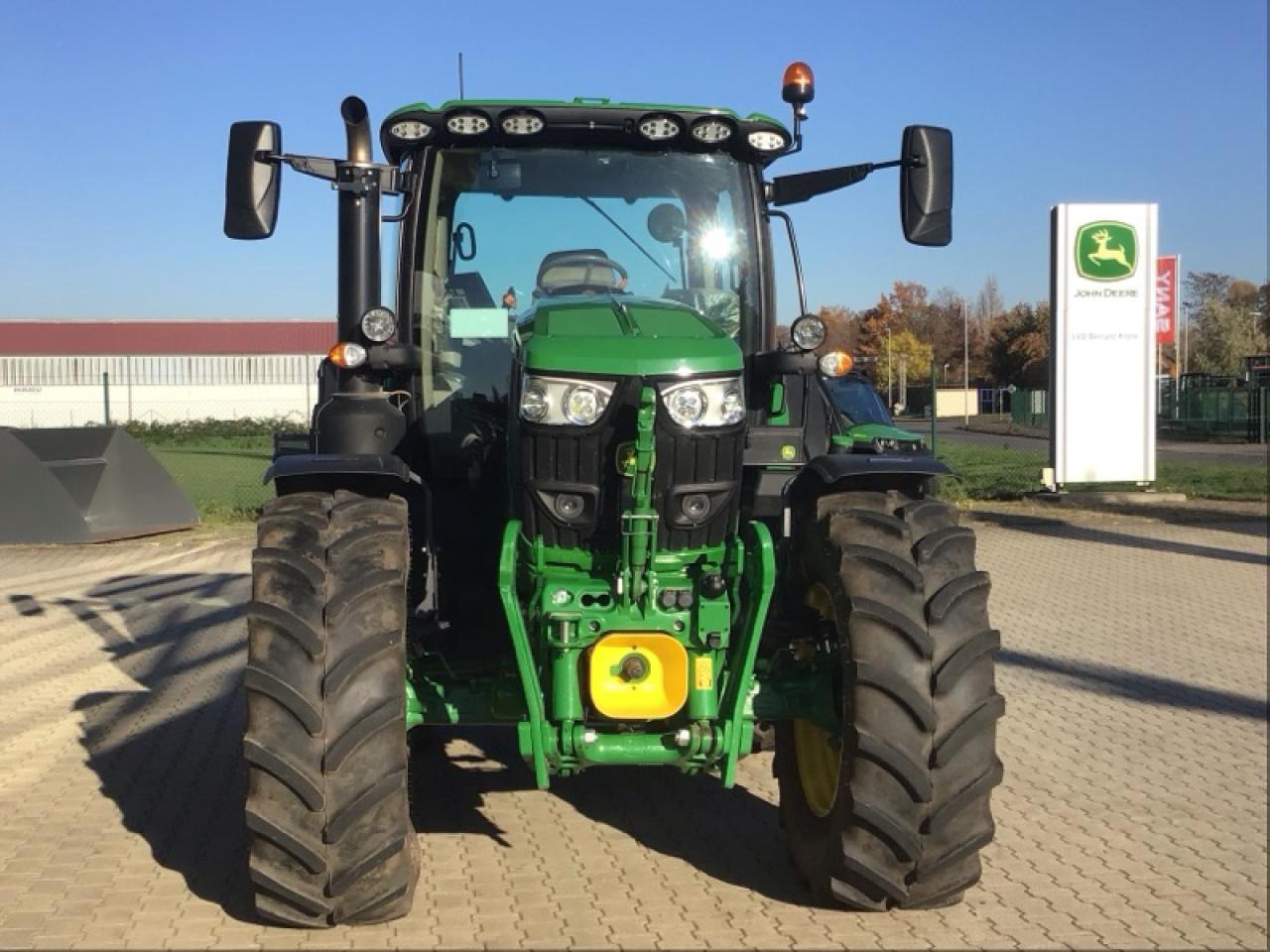 John Deere 6R 155 - Traktor: pilt 3 John Deere 6R 155 - Traktor: pilt 3