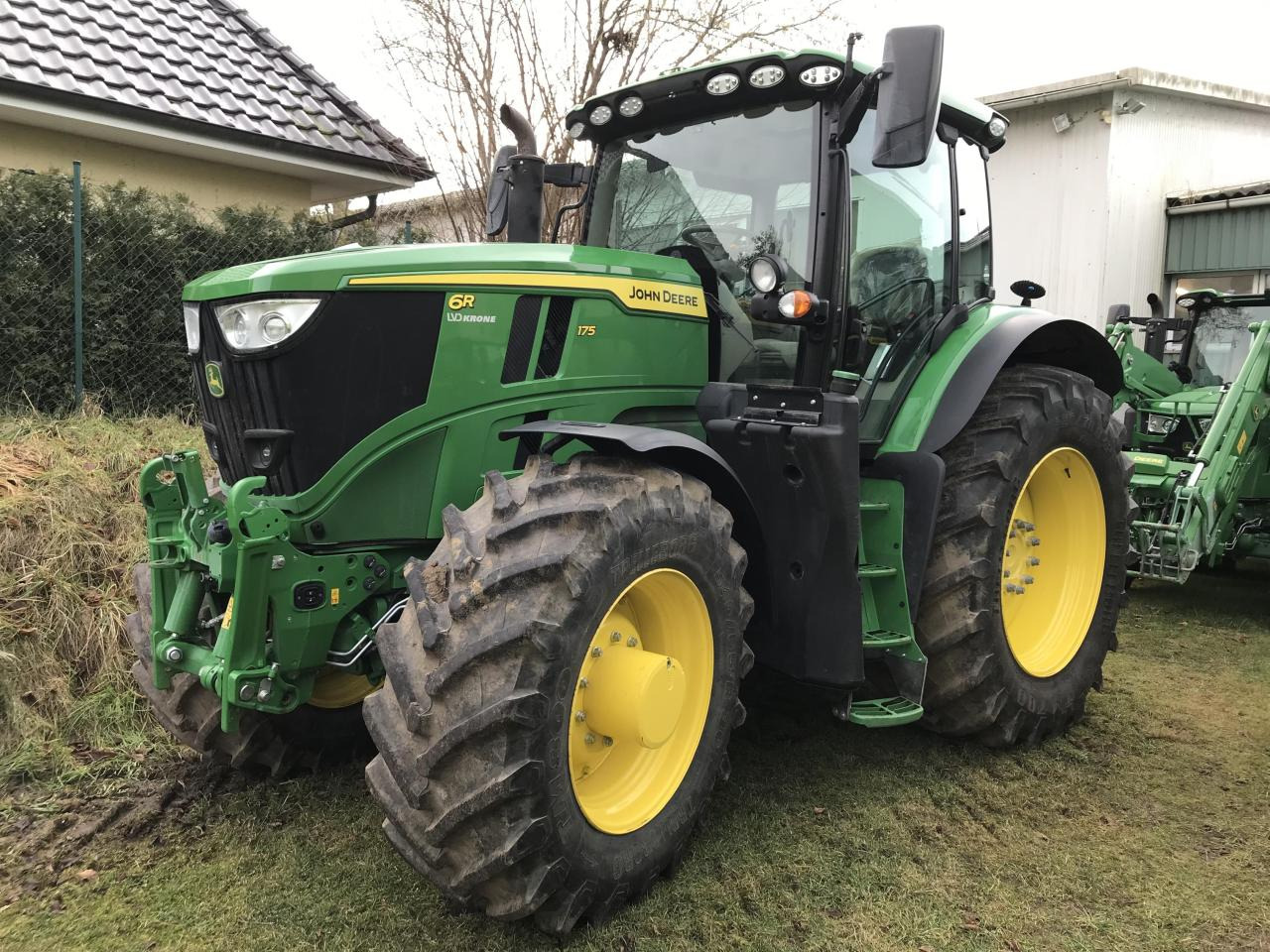 John Deere 6R 175 - Traktor: pilt 1 John Deere 6R 175 - Traktor: pilt 1
