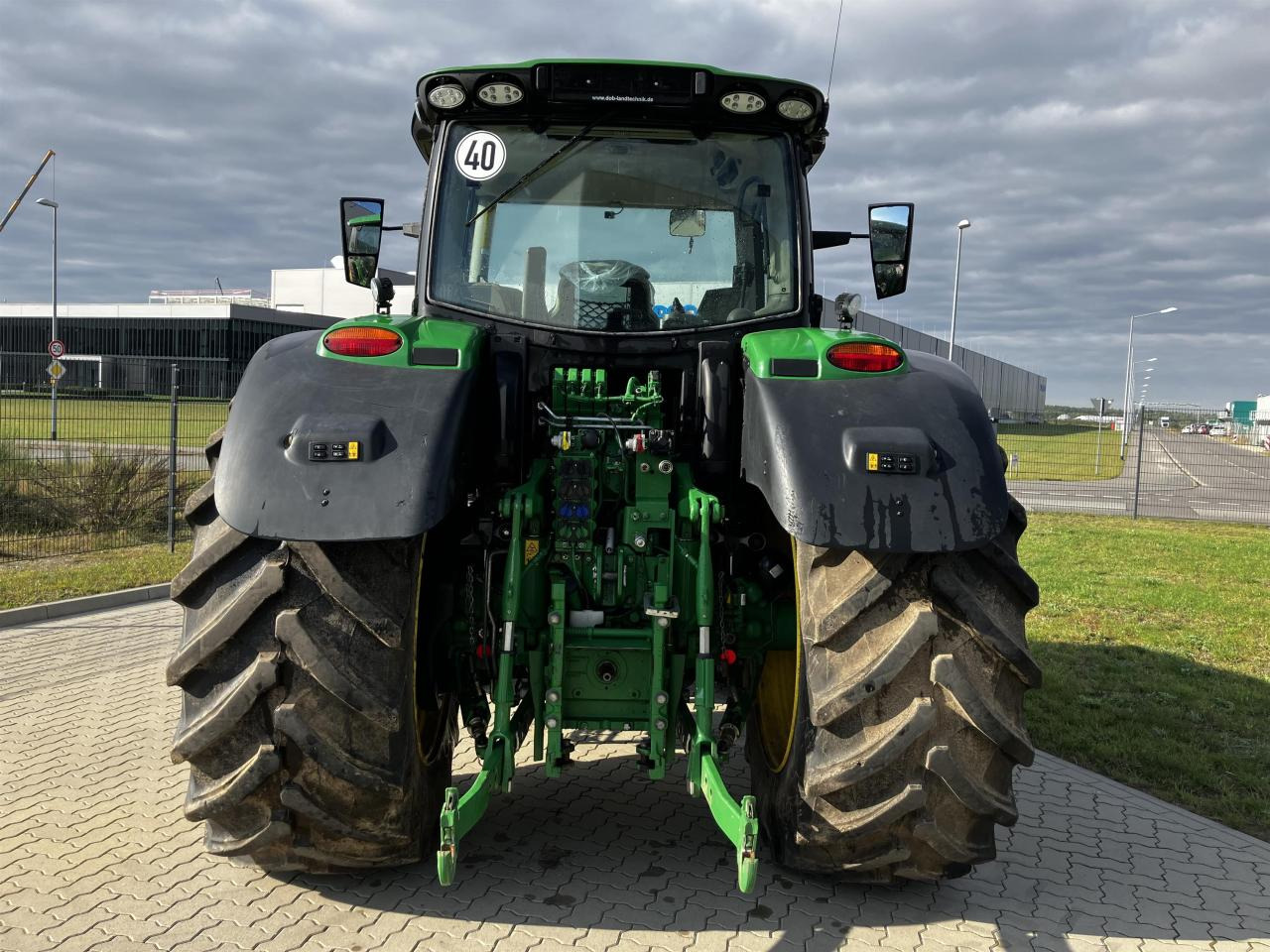 John Deere 6R 185 - Traktor: pilt 5 John Deere 6R 185 - Traktor: pilt 5