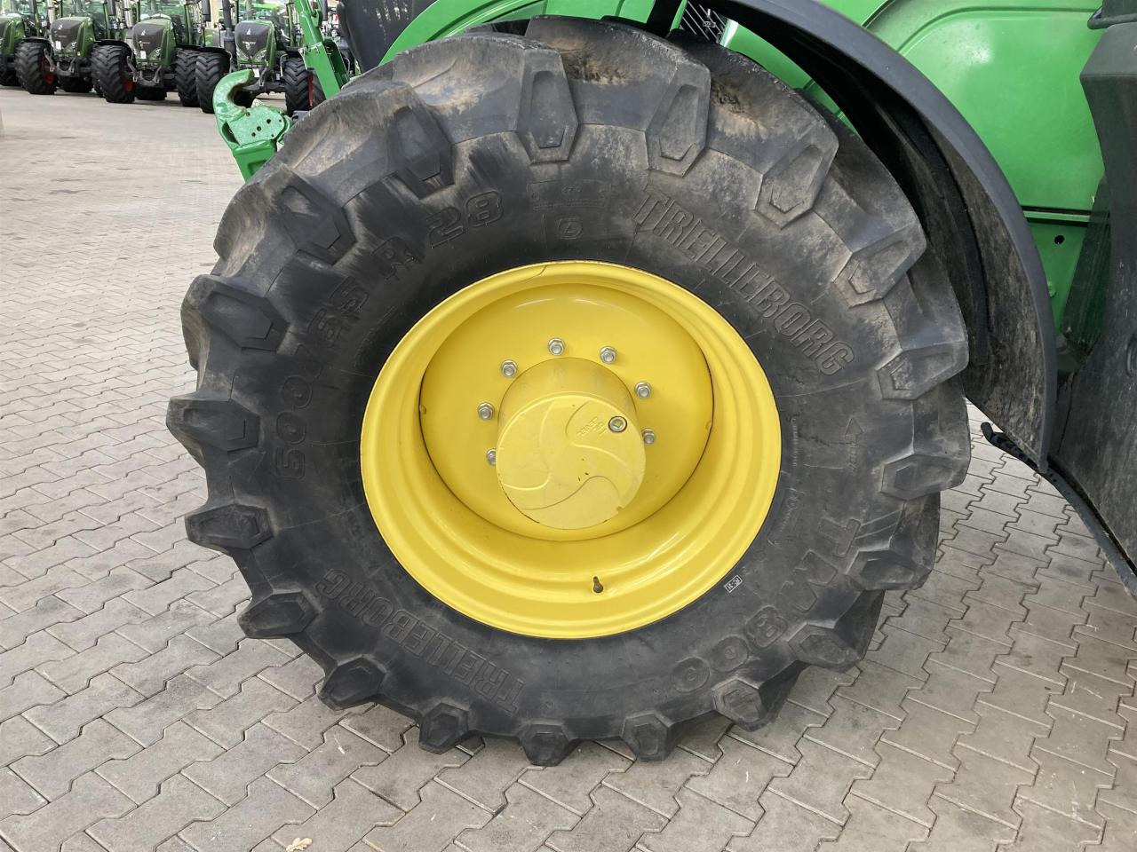 John Deere 6R 185 - Traktor: pilt 3 John Deere 6R 185 - Traktor: pilt 3