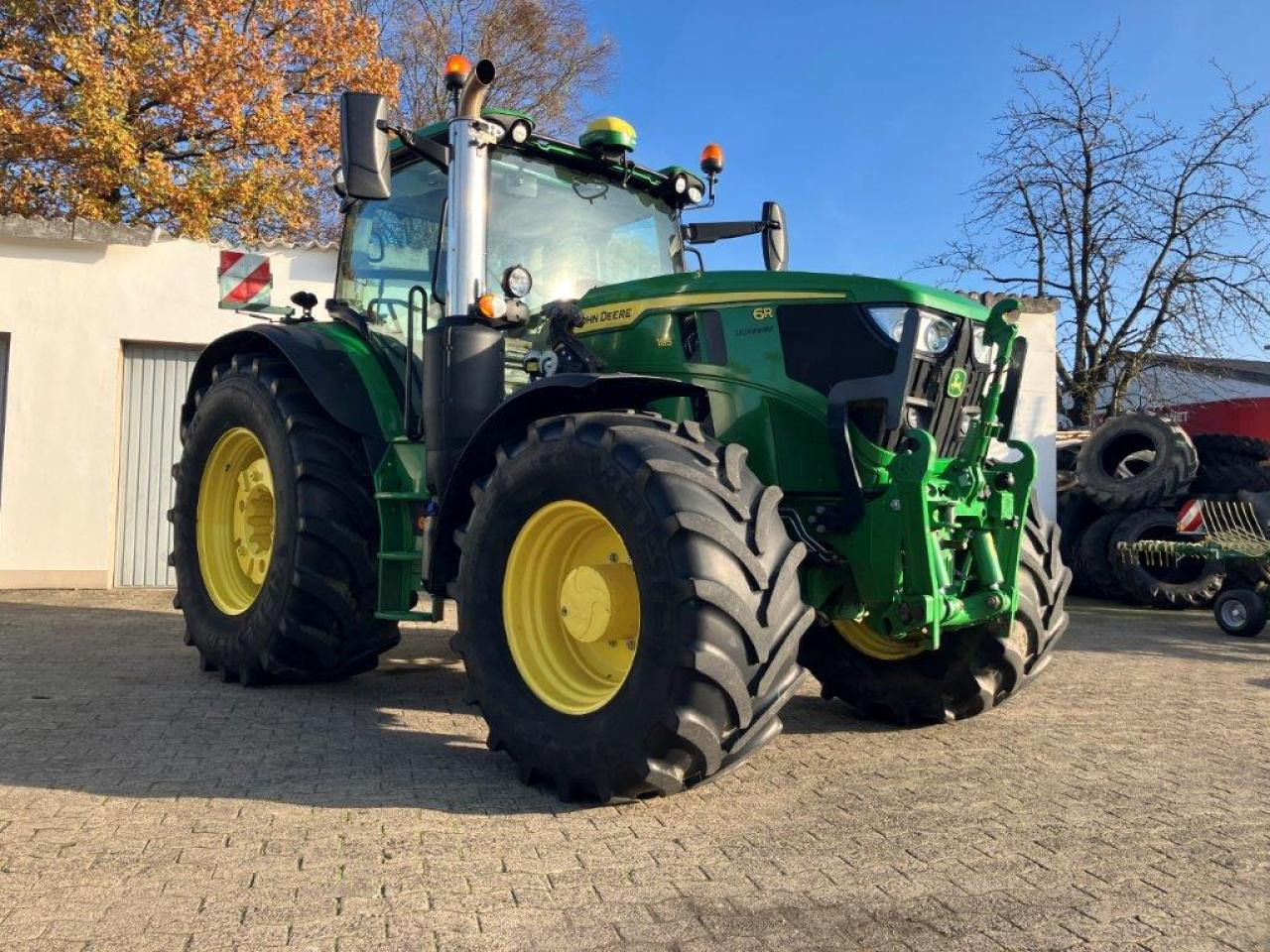 John Deere 6R 185 - Traktor: pilt 2 John Deere 6R 185 - Traktor: pilt 2
