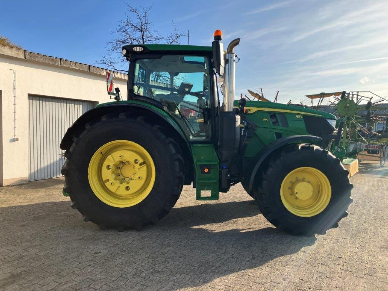 John Deere 6R 185 - Traktor: pilt 4 John Deere 6R 185 - Traktor: pilt 4