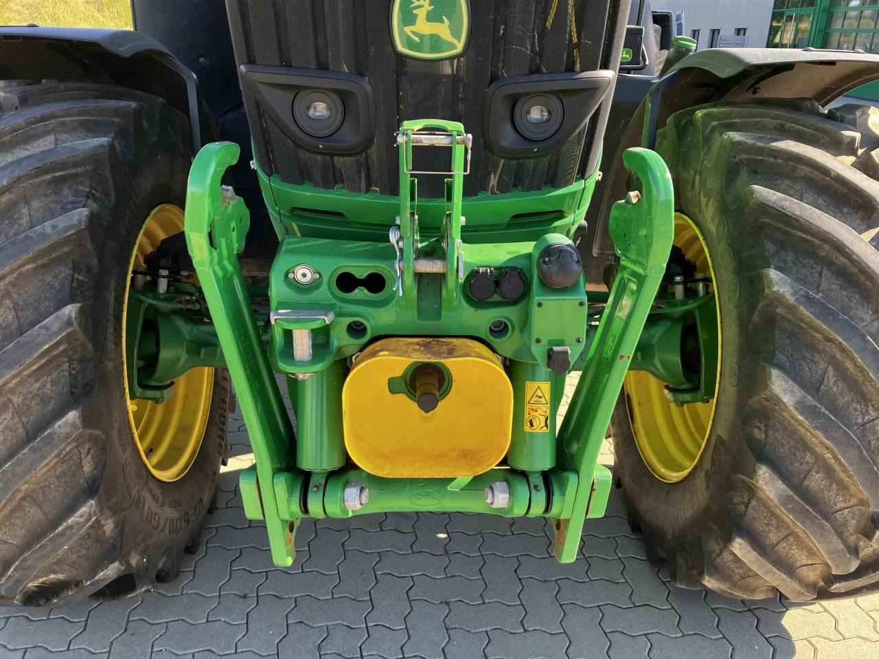John Deere 6R 185 - Traktor: pilt 4 John Deere 6R 185 - Traktor: pilt 4