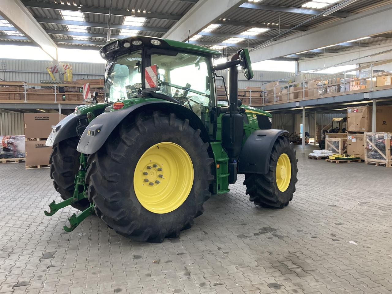 John Deere 6R 185 - Traktor: pilt 5 John Deere 6R 185 - Traktor: pilt 5