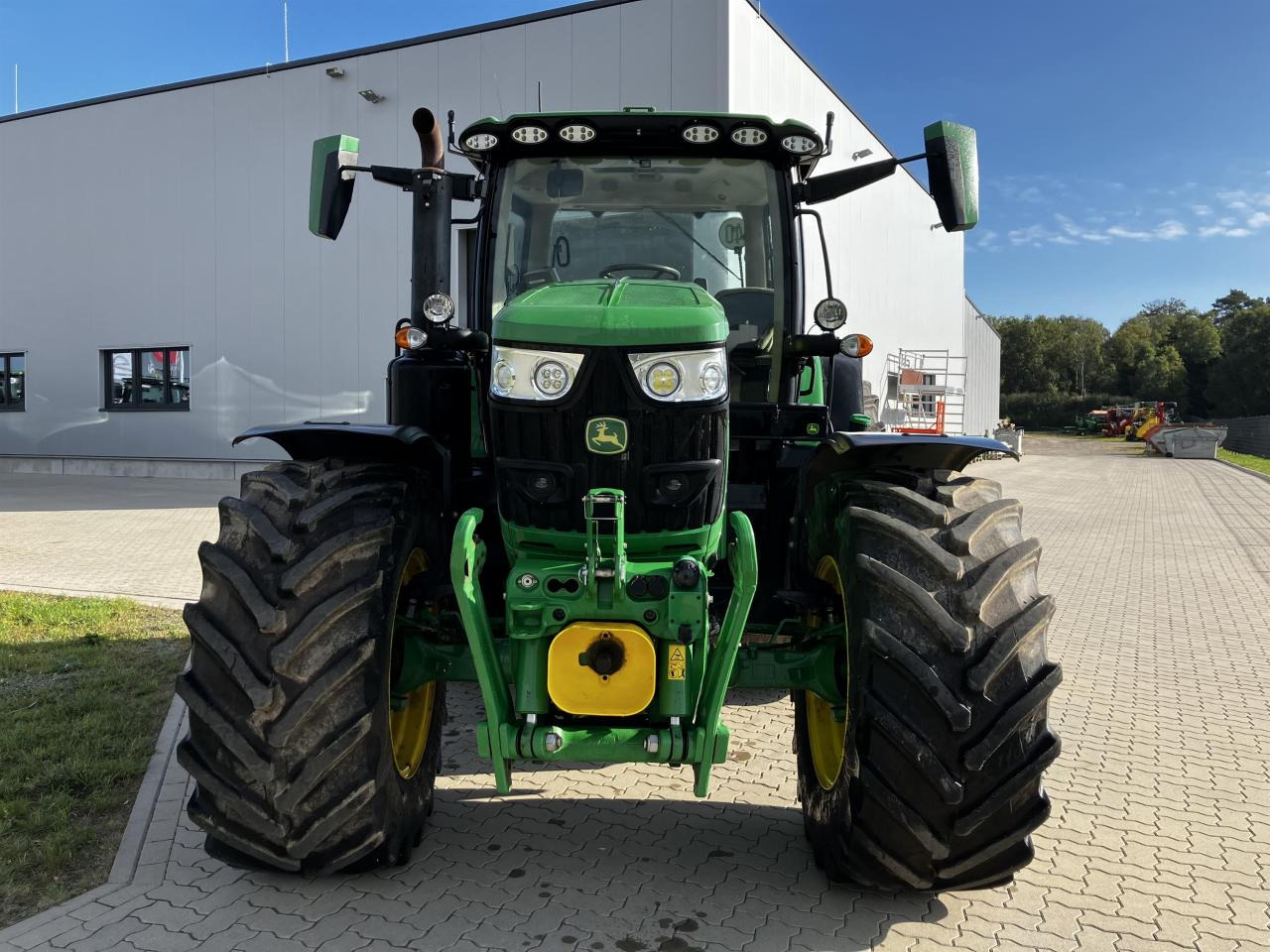 John Deere 6R 185 - Traktor: pilt 3 John Deere 6R 185 - Traktor: pilt 3