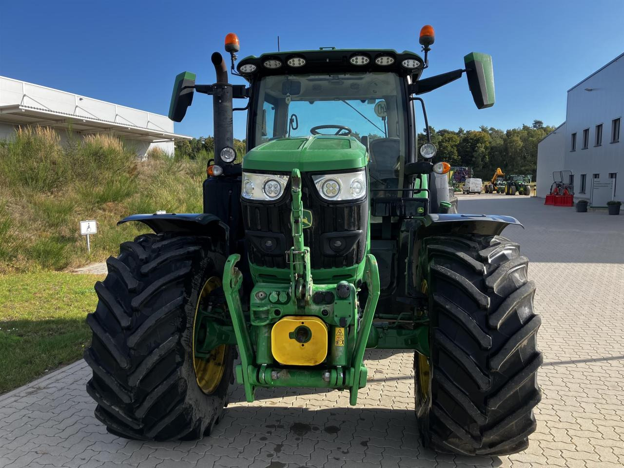 John Deere 6R 185 - Traktor: pilt 3 John Deere 6R 185 - Traktor: pilt 3