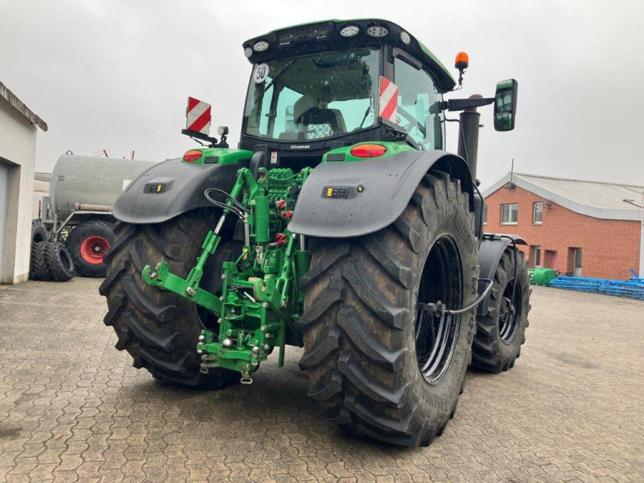 John Deere 6R 250 - Traktor: pilt 5 John Deere 6R 250 - Traktor: pilt 5