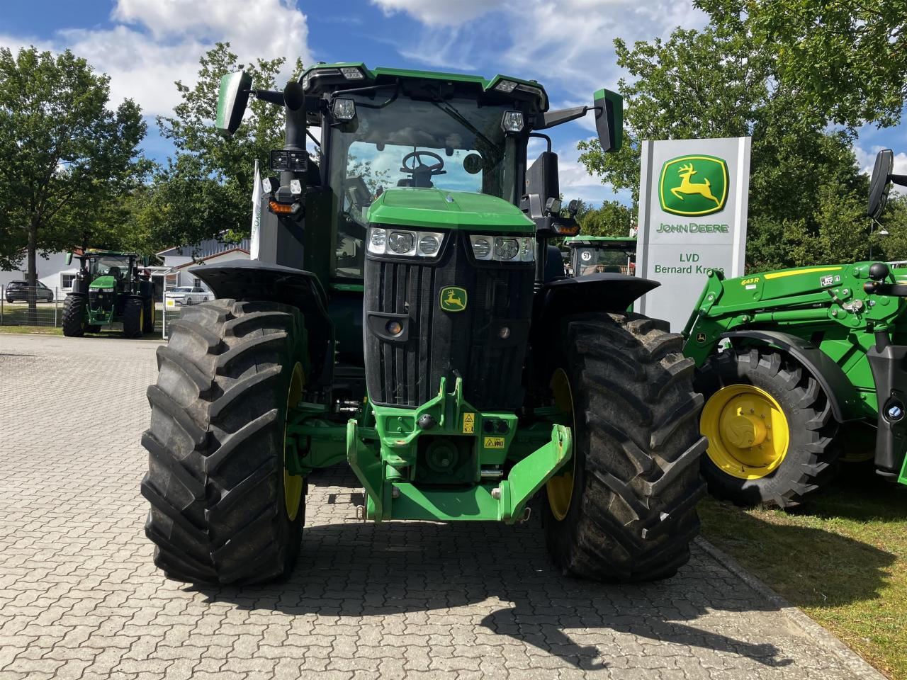 John Deere 7R 290 (MY21) - Traktor: pilt 3 John Deere 7R 290 (MY21) - Traktor: pilt 3