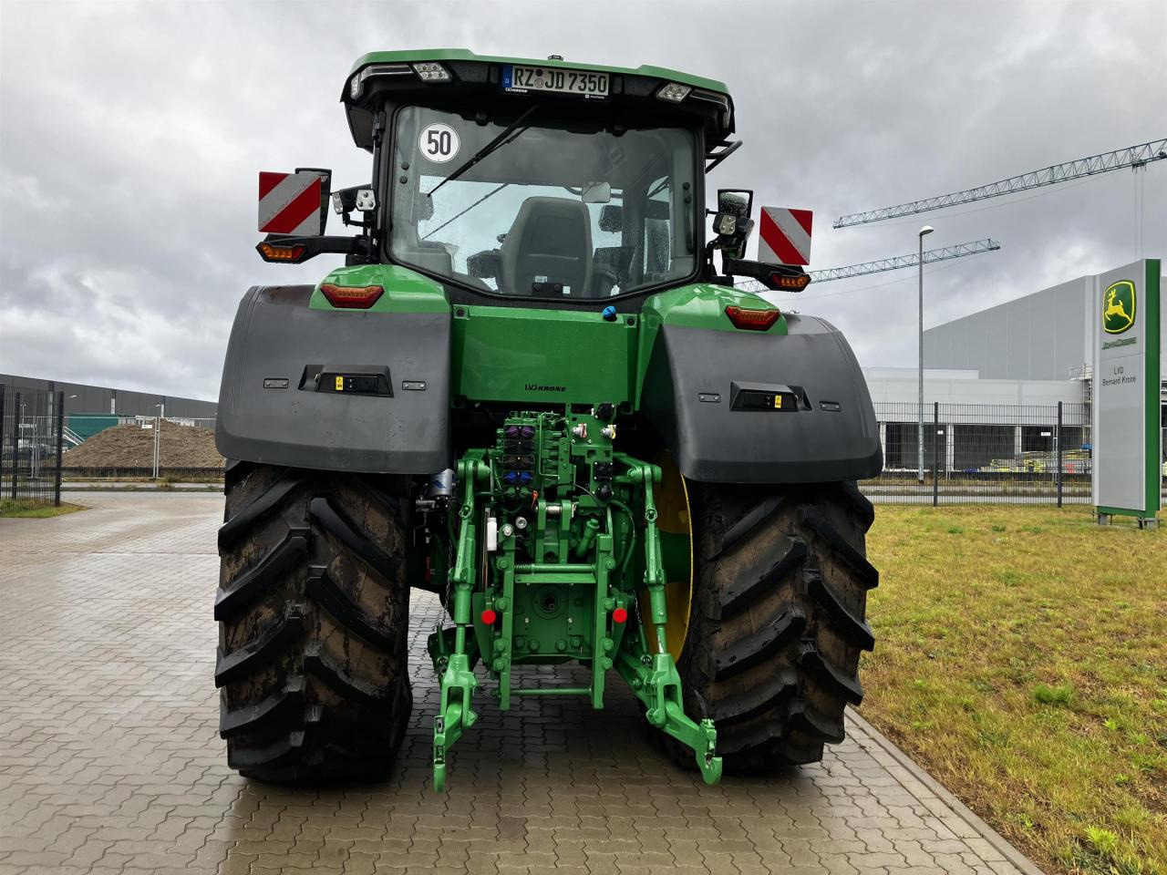 John Deere 7R 350 - Traktor: pilt 5 John Deere 7R 350 - Traktor: pilt 5
