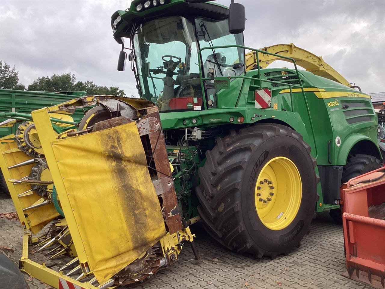 John Deere 8300 - Koristusmasin: pilt 2 John Deere 8300 - Koristusmasin: pilt 2