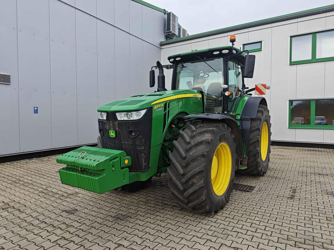 John Deere 8370R - Traktor: pilt 1 John Deere 8370R - Traktor: pilt 1