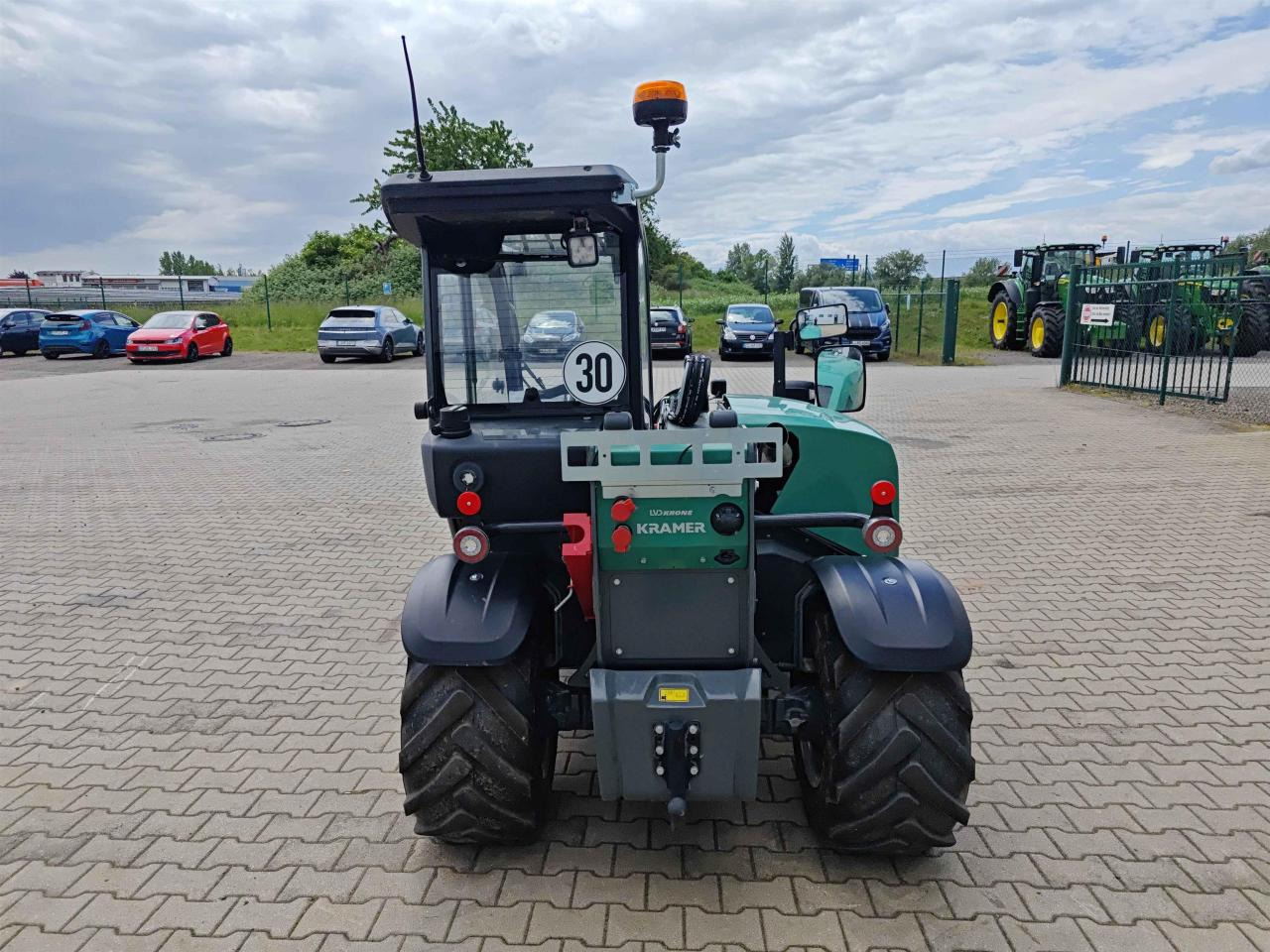 Kramer KT144 - Teleskooplaadur: pilt 4 Kramer KT144 - Teleskooplaadur: pilt 4