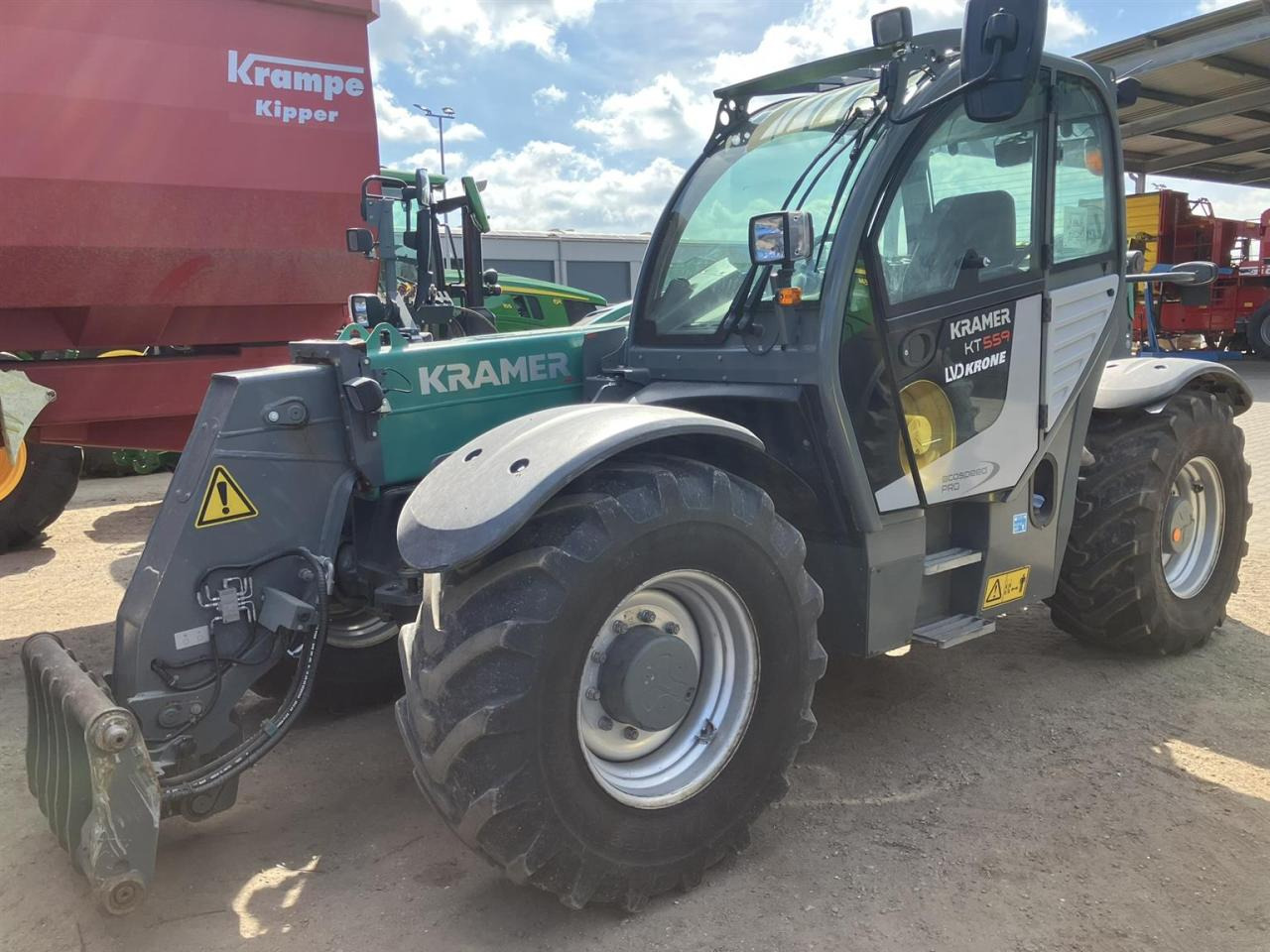 Kramer KT559 - Teleskooplaadur: pilt 1 Kramer KT559 - Teleskooplaadur: pilt 1