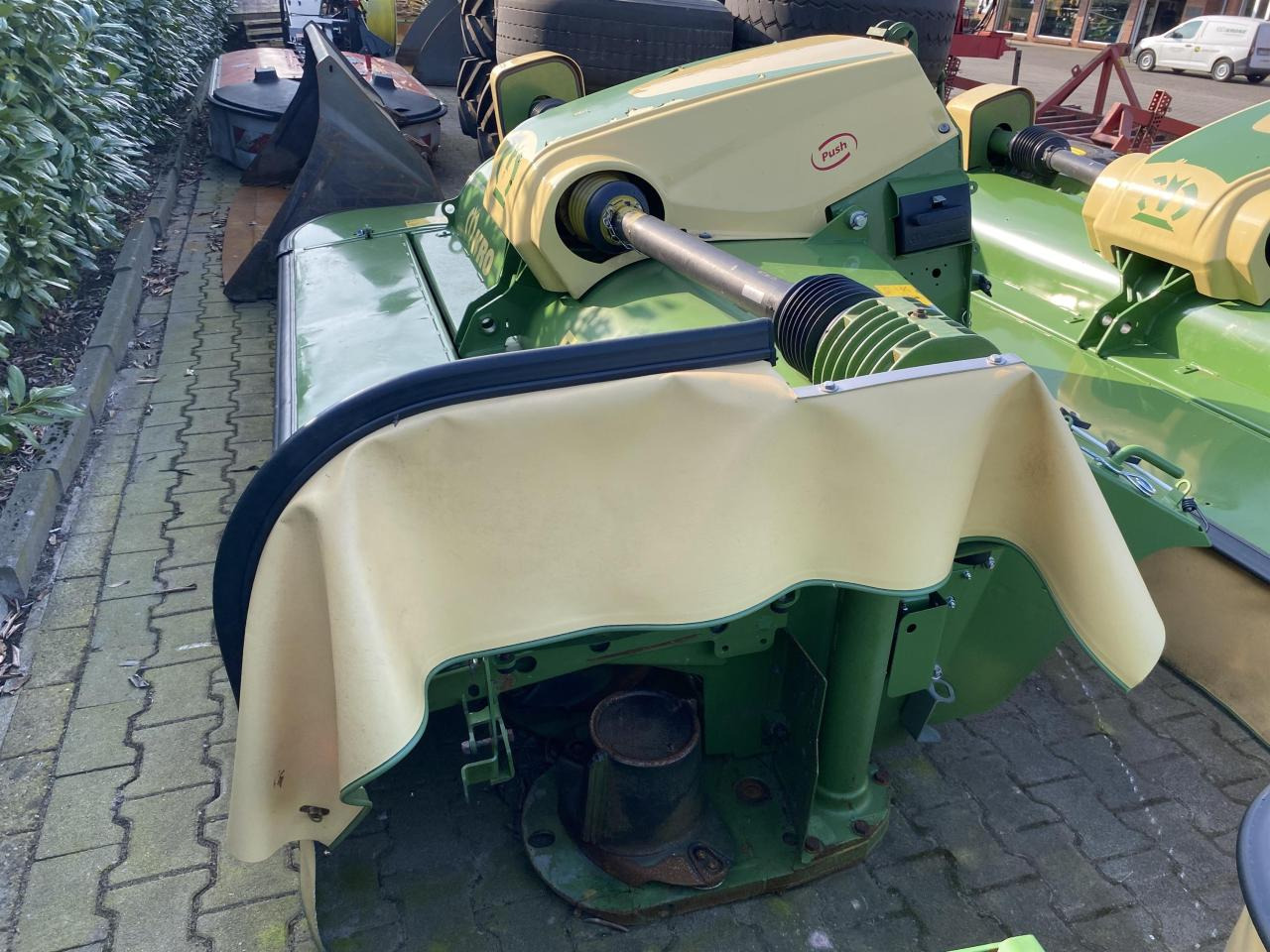 Krone EC F 320 CV - Niiduk: pilt 2 Krone EC F 320 CV - Niiduk: pilt 2