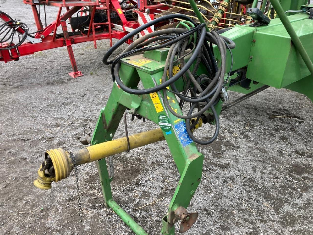Krone SWADRO 1400 - Kaarutaja/ Reha: pilt 3 Krone SWADRO 1400 - Kaarutaja/ Reha: pilt 3
