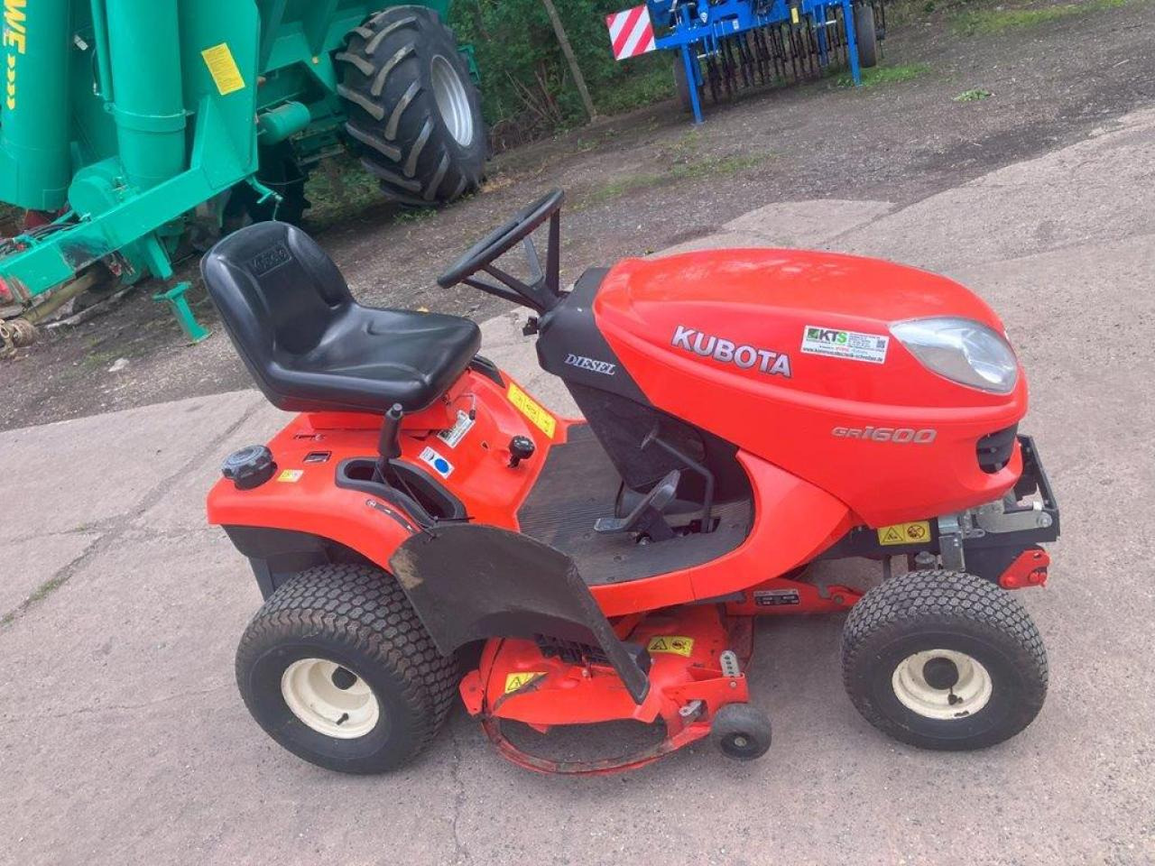 Kubota GR1600-ID-II - Muruniiduk: pilt 3 Kubota GR1600-ID-II - Muruniiduk: pilt 3