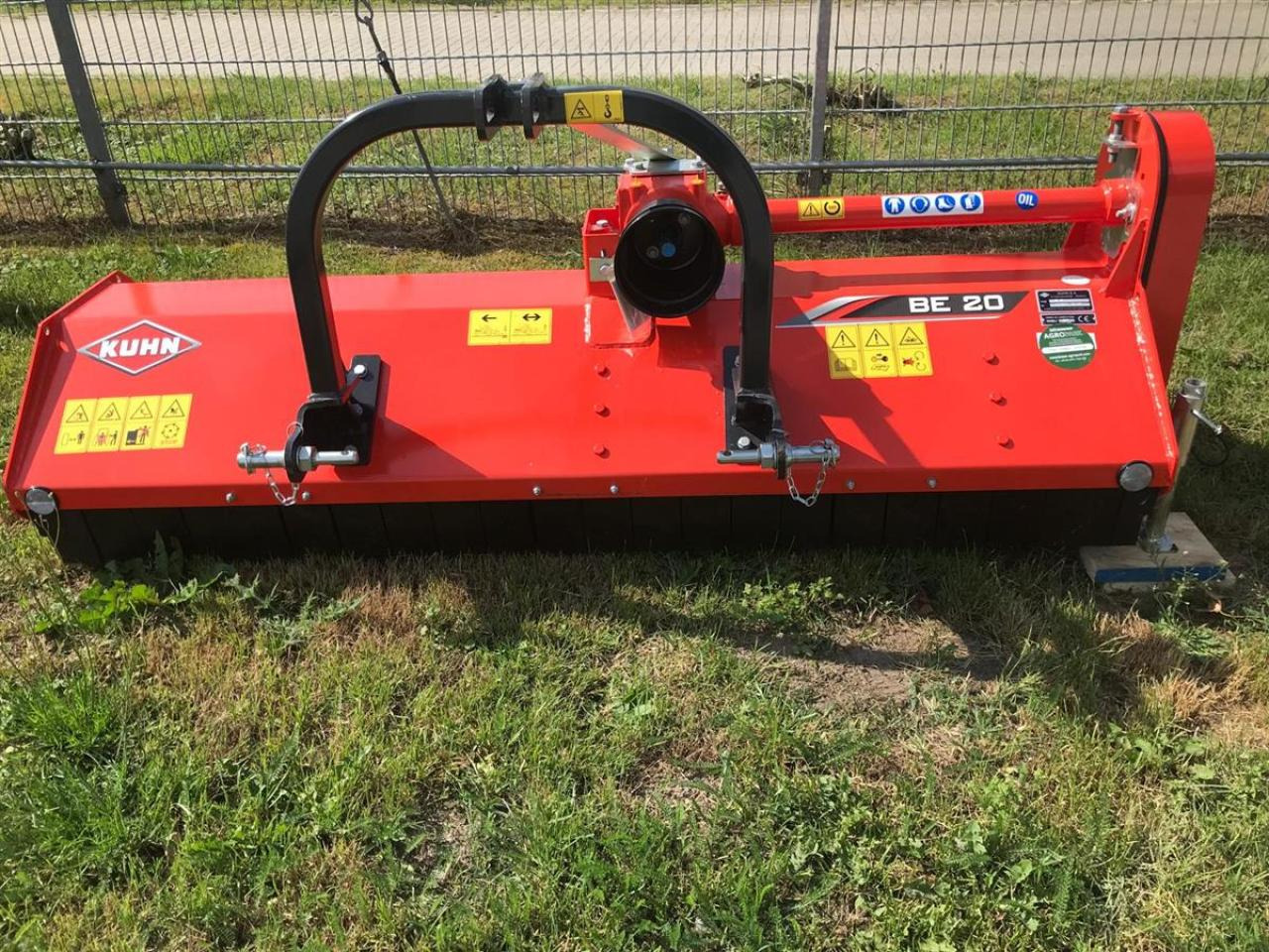 Kuhn BE20 - Hooldusniiduk: pilt 2 Kuhn BE20 - Hooldusniiduk: pilt 2