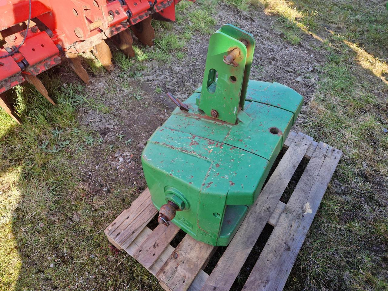 John Deere 900 kg - Lisaseade: pilt 3 John Deere 900 kg - Lisaseade: pilt 3