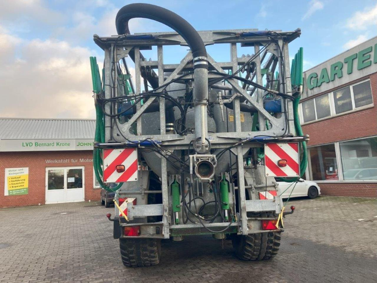 / Meyer-Lohne PW 18000 T - Väetamisseadmed: pilt 4 / Meyer-Lohne PW 18000 T - Väetamisseadmed: pilt 4