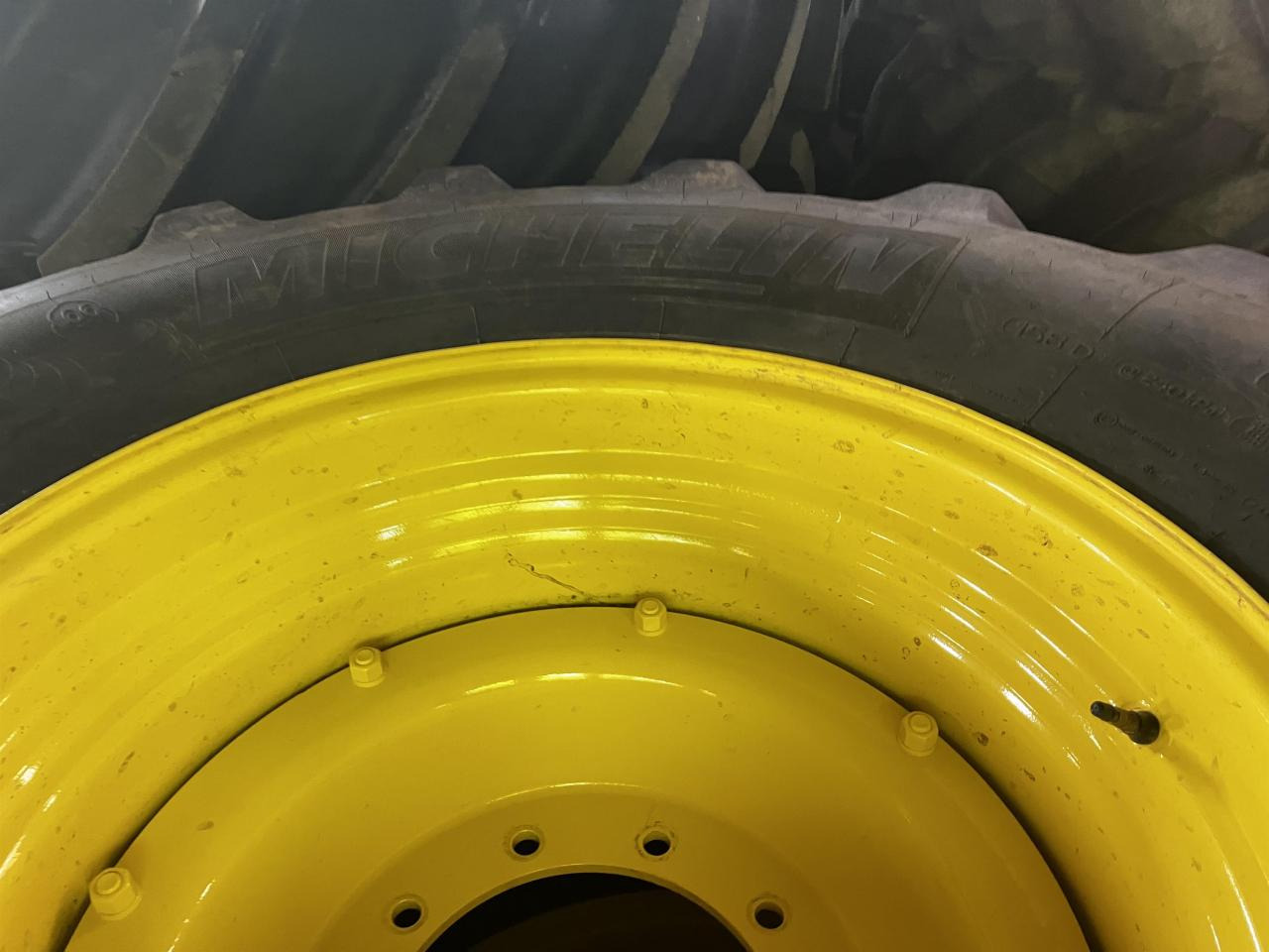 Rehv - Põllutööseade Michelin 600/70R30: pilt 7 Rehv - Põllutööseade Michelin 600/70R30: pilt 7