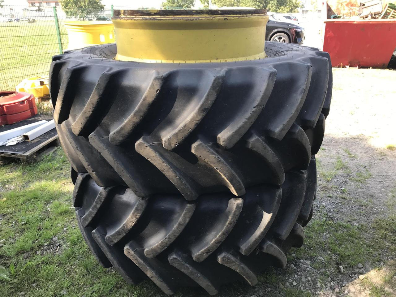 Mitas 600/65R34 - Rehv - Põllutööseade: pilt 2 Mitas 600/65R34 - Rehv - Põllutööseade: pilt 2