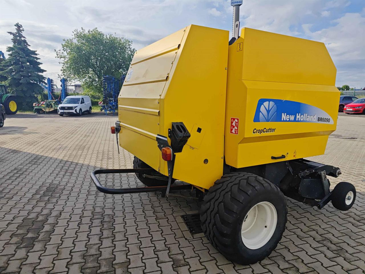 New Holland BR6090 - Heinapress, ümmargune: pilt 5 New Holland BR6090 - Heinapress, ümmargune: pilt 5
