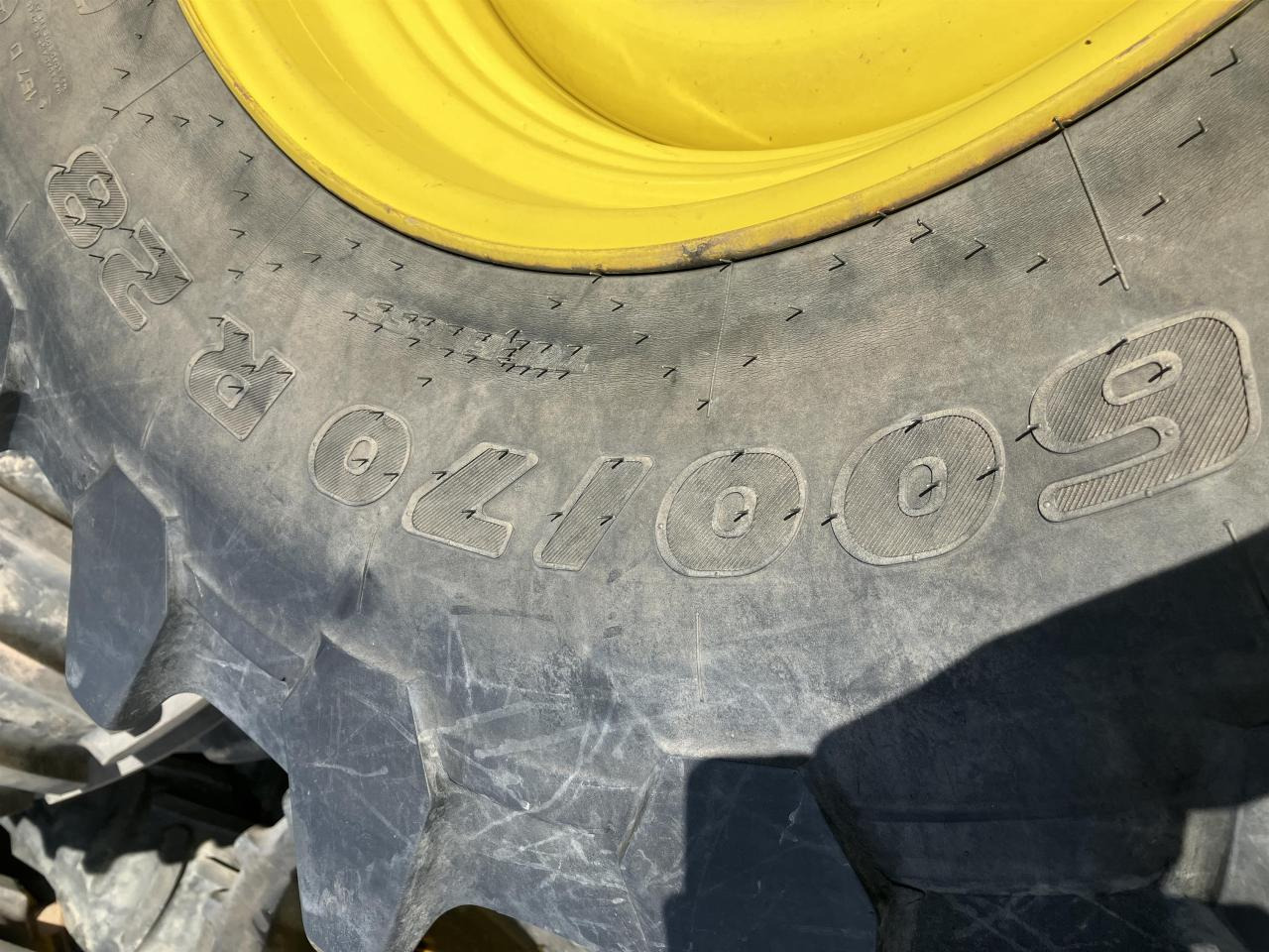 Trelleborg 600/70R28 - Rehv - Põllutööseade: pilt 1 Trelleborg 600/70R28 - Rehv - Põllutööseade: pilt 1