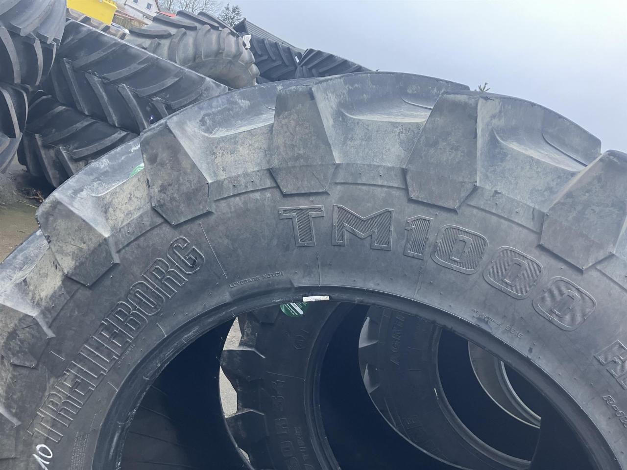 Trelleborg 650/60R34 - Rehv - Põllutööseade: pilt 2 Trelleborg 650/60R34 - Rehv - Põllutööseade: pilt 2
