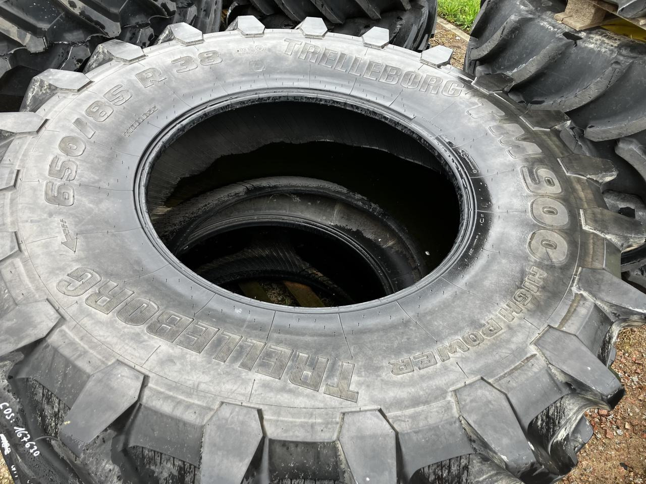 Trelleborg 650/85R38 - Rehv - Põllutööseade: pilt 4 Trelleborg 650/85R38 - Rehv - Põllutööseade: pilt 4