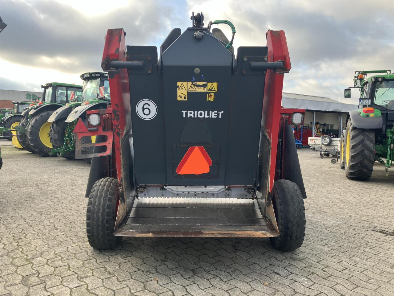 Trioliet Gigant 700 - Söödasegamisvanker: pilt 4 Trioliet Gigant 700 - Söödasegamisvanker: pilt 4