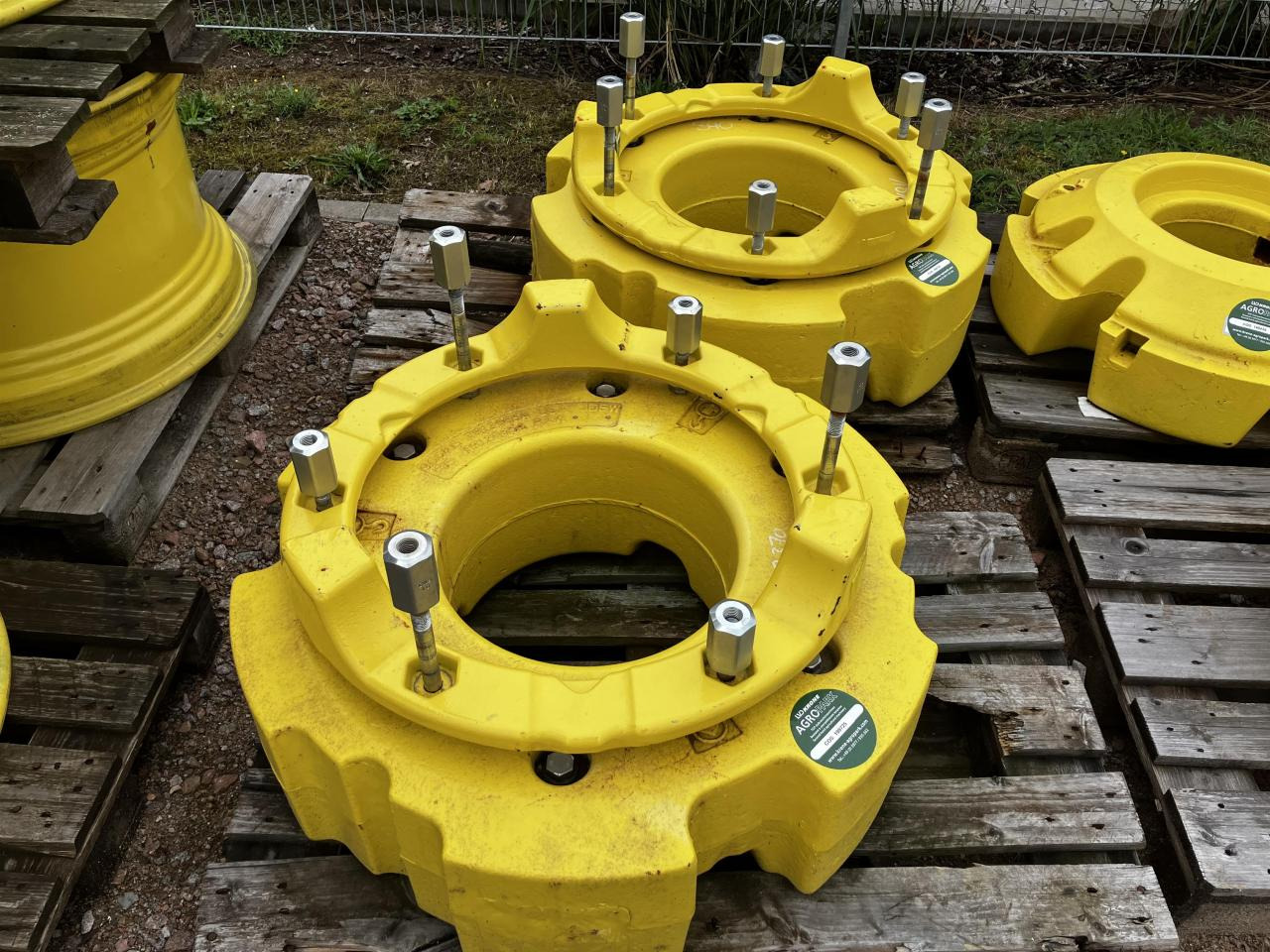 John Deere 70 kg + 900 kg - Varuosa - Põllutööseade: pilt 1 John Deere 70 kg + 900 kg - Varuosa - Põllutööseade: pilt 1