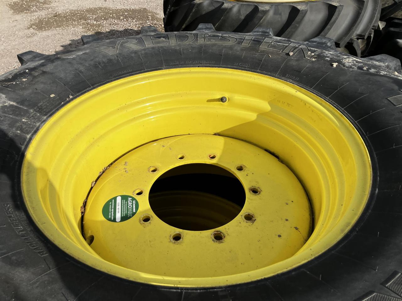 Vredestein 600/70R30 - Rehv - Põllutööseade: pilt 4 Vredestein 600/70R30 - Rehv - Põllutööseade: pilt 4