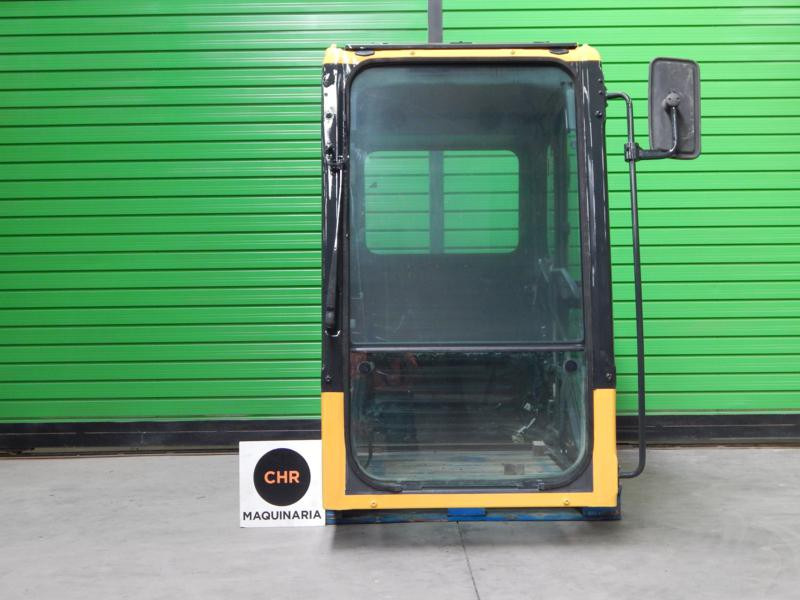Cab KOMATSU PC-7 20Y-54-01150 - Kabiin - Ehitusmasinad: pilt 2 Cab KOMATSU PC-7 20Y-54-01150 - Kabiin - Ehitusmasinad: pilt 2