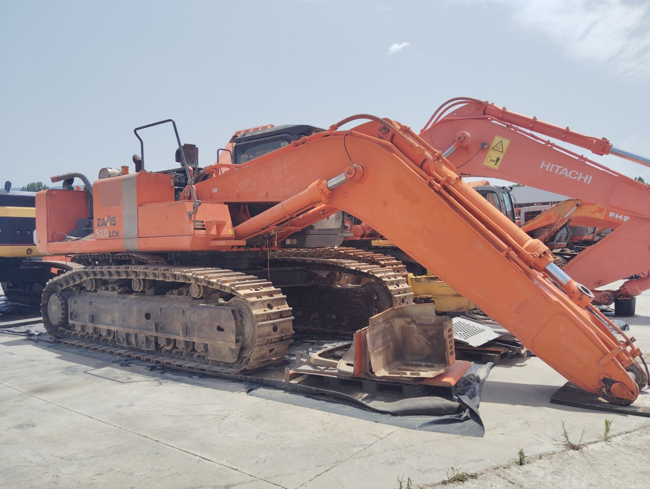 EXCAVADORA HITACHI ZX520LCH-3 - Lintekskavaator: pilt 3 EXCAVADORA HITACHI ZX520LCH-3 - Lintekskavaator: pilt 3