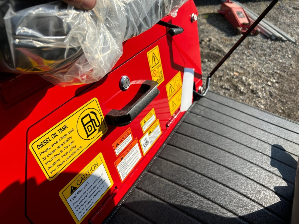 Rhinoceros KS10-8 Minibagger - Miniekskavaator: pilt 5 Rhinoceros KS10-8 Minibagger - Miniekskavaator: pilt 5