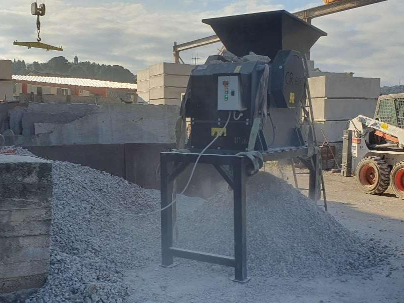 CM Crusher CR 600 Electric jaw crusher - Mobiilne purusti: pilt 1 CM Crusher CR 600 Electric jaw crusher - Mobiilne purusti: pilt 1
