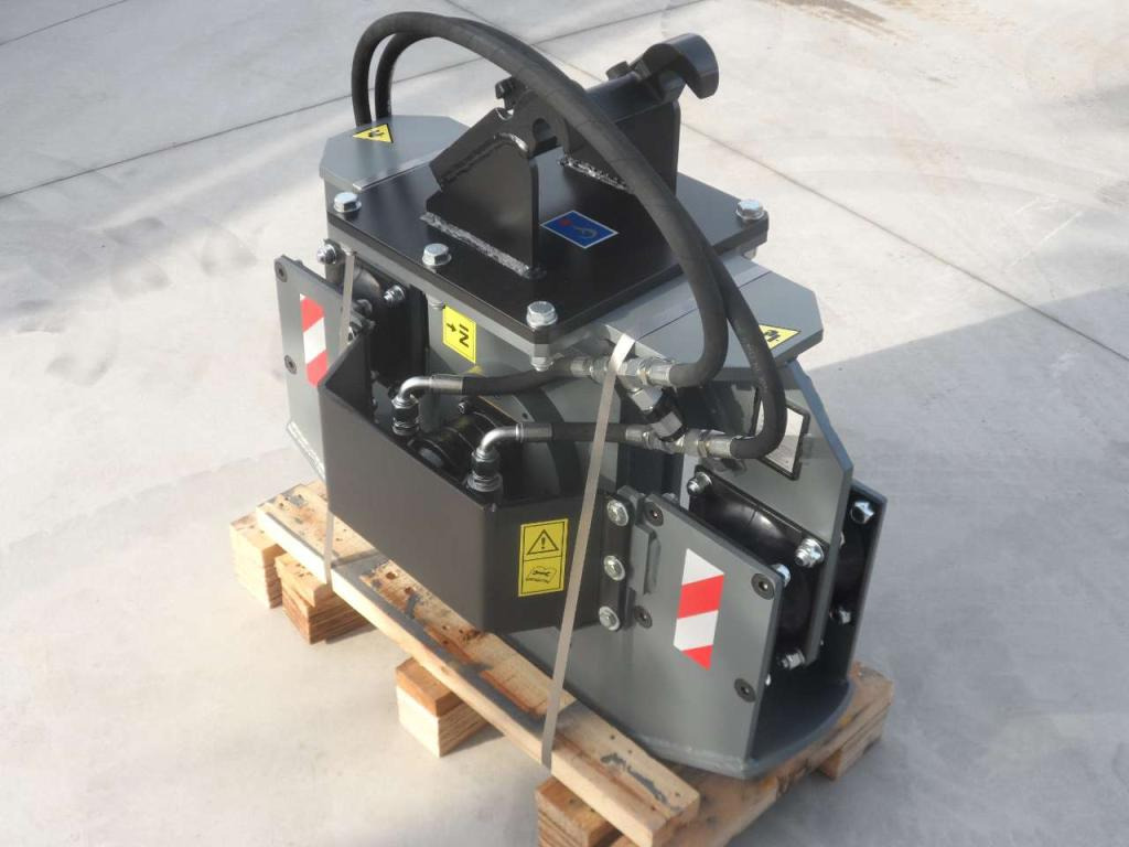 CM Crusher PV 20.40 Vibrating Plate - Vibraatorplaat, Lisaseade: pilt 1 CM Crusher PV 20.40 Vibrating Plate - Vibraatorplaat, Lisaseade: pilt 1