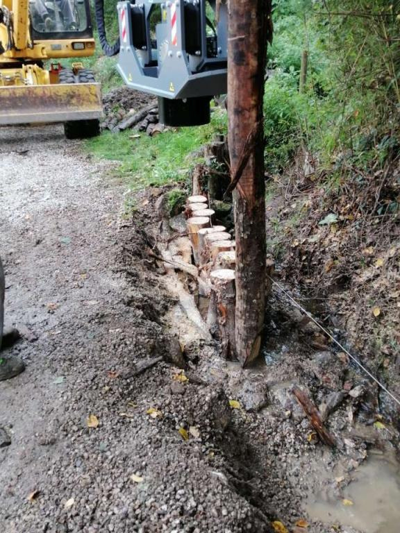 CM Crusher PV 45.80 Pile Driver - Ramm - Kompaktlaadur: pilt 1 CM Crusher PV 45.80 Pile Driver - Ramm - Kompaktlaadur: pilt 1