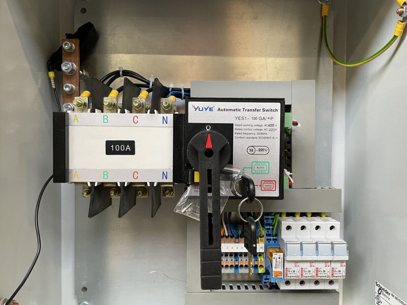ATS Automatisch Netovername Paneel ATS 100 Ampere Overstock ! - Elektrisüsteem - Ehitusmasinad: pilt 3 ATS Automatisch Netovername Paneel ATS 100 Ampere Overstock ! - Elektrisüsteem - Ehitusmasinad: pilt 3