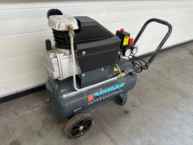 Airmec KA25200 C 2 PK 200 L / min 8 Bar Elektrische Zuigercompressor - Õhukompressor: pilt 2 Airmec KA25200 C 2 PK 200 L / min 8 Bar Elektrische Zuigercompressor - Õhukompressor: pilt 2