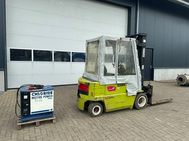 Elektritõstuk Clark EPM25N 2.5 ton Duplex Sideshift Elektra Heftruck: pilt 14