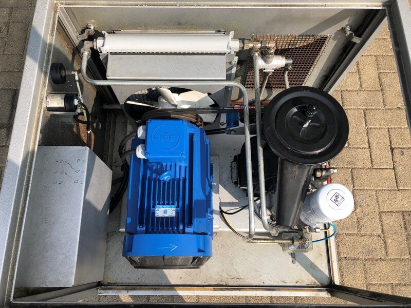 Creemers RCN 15-61 15 kW 1660 Liter/min 15 bar schroefcompressor - Õhukompressor: pilt 5 Creemers RCN 15-61 15 kW 1660 Liter/min 15 bar schroefcompressor - Õhukompressor: pilt 5