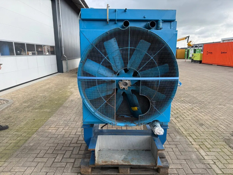 Cummins KTTA 19 G Radiateur Koeler Radiator 700 PK - Mootor - Materjali käitlemise seade: pilt 5 Cummins KTTA 19 G Radiateur Koeler Radiator 700 PK - Mootor - Materjali käitlemise seade: pilt 5