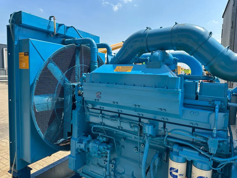 Cummins KTTA 19 G Radiateur Koeler Radiator 700 PK - Mootor - Materjali käitlemise seade: pilt 3 Cummins KTTA 19 G Radiateur Koeler Radiator 700 PK - Mootor - Materjali käitlemise seade: pilt 3