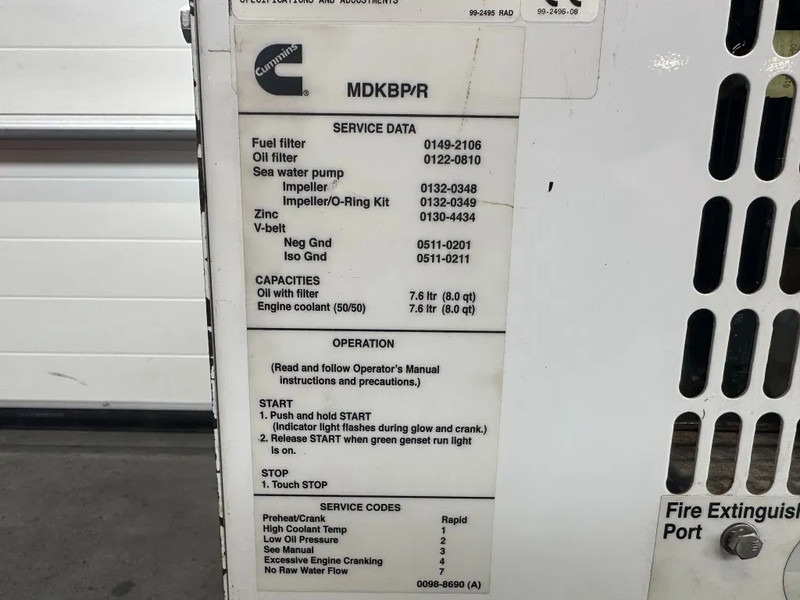 Cummins Onan MDKBP Kubota 4 cilinder Diesel 13.5 kVA Marine Silent generatorset - Generaatorikomplekt: pilt 5 Cummins Onan MDKBP Kubota 4 cilinder Diesel 13.5 kVA Marine Silent generatorset - Generaatorikomplekt: pilt 5
