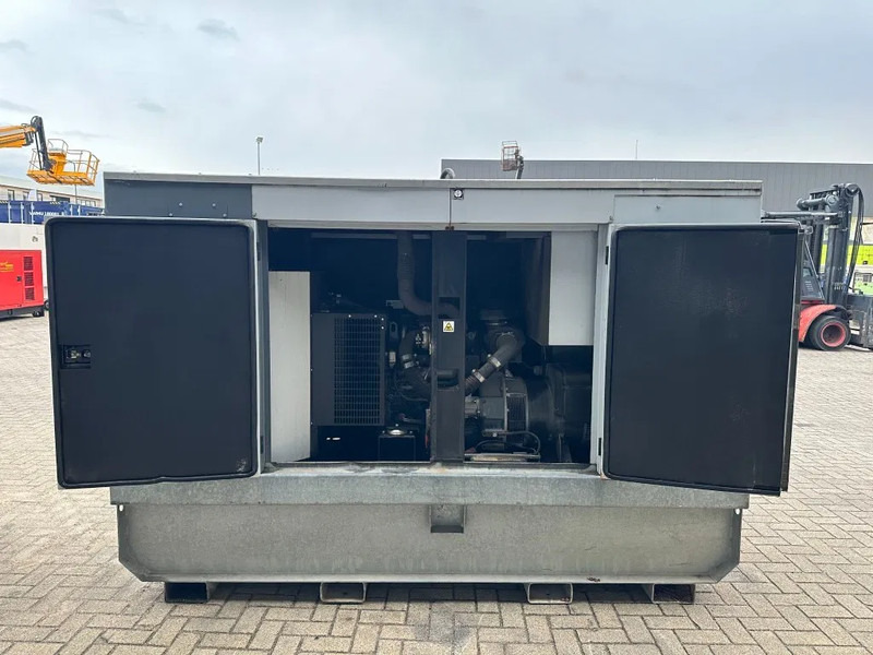 Generaatorikomplekt Europower EPUS44TDE Kubota Leroy Somer 44 kVA Supersilent Rental generatorset: pilt 17