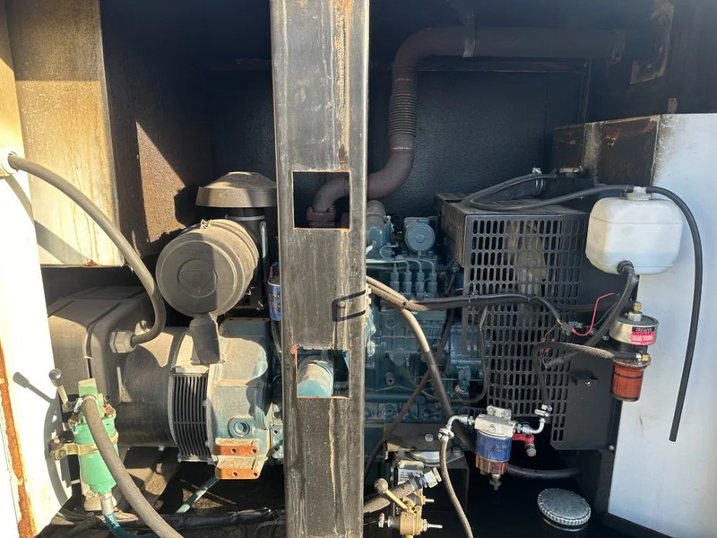 Generaatorikomplekt Europower EPUS44TDE Kubota leroy Somer 44 kVA Supersilent Rental generatorset: pilt 15