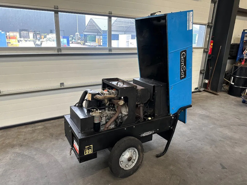Generaatorikomplekt GenSet MPM 8 / 300 I-EL 8 kVA 300 Amp Las generatorset: pilt 7